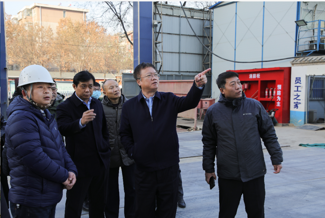 孙鹏云调研督导工地扬尘污染治理工作