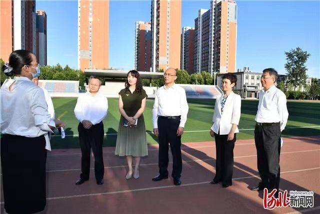 许勤到桥西区视察校园疫情防控及开学准备工作【星空体育app官网】(图1)